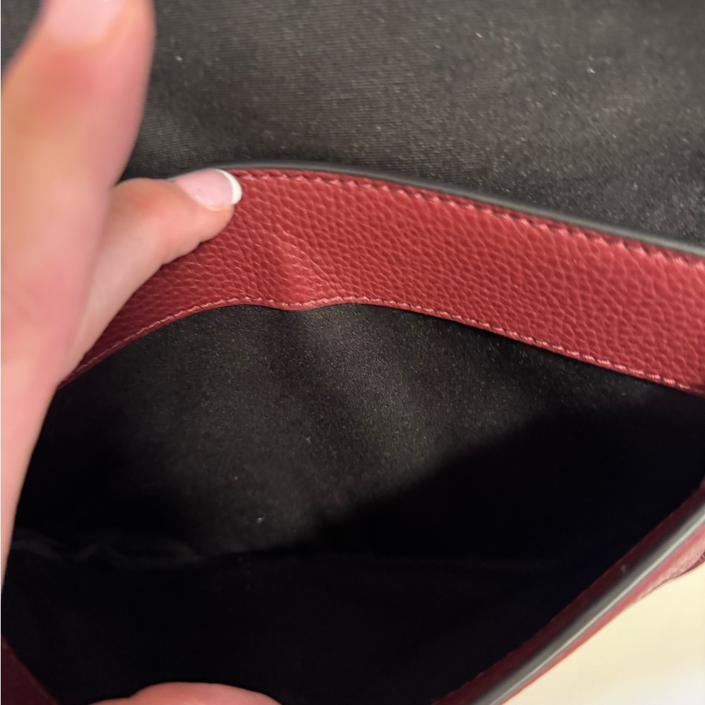 Marc Jacobs burgundy Crossbody - Picture 9 of 9